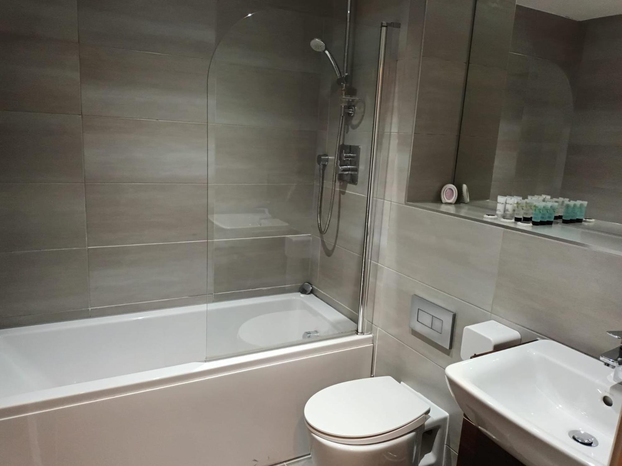 Central Birmingham Apartment - Broad Street 外观 照片