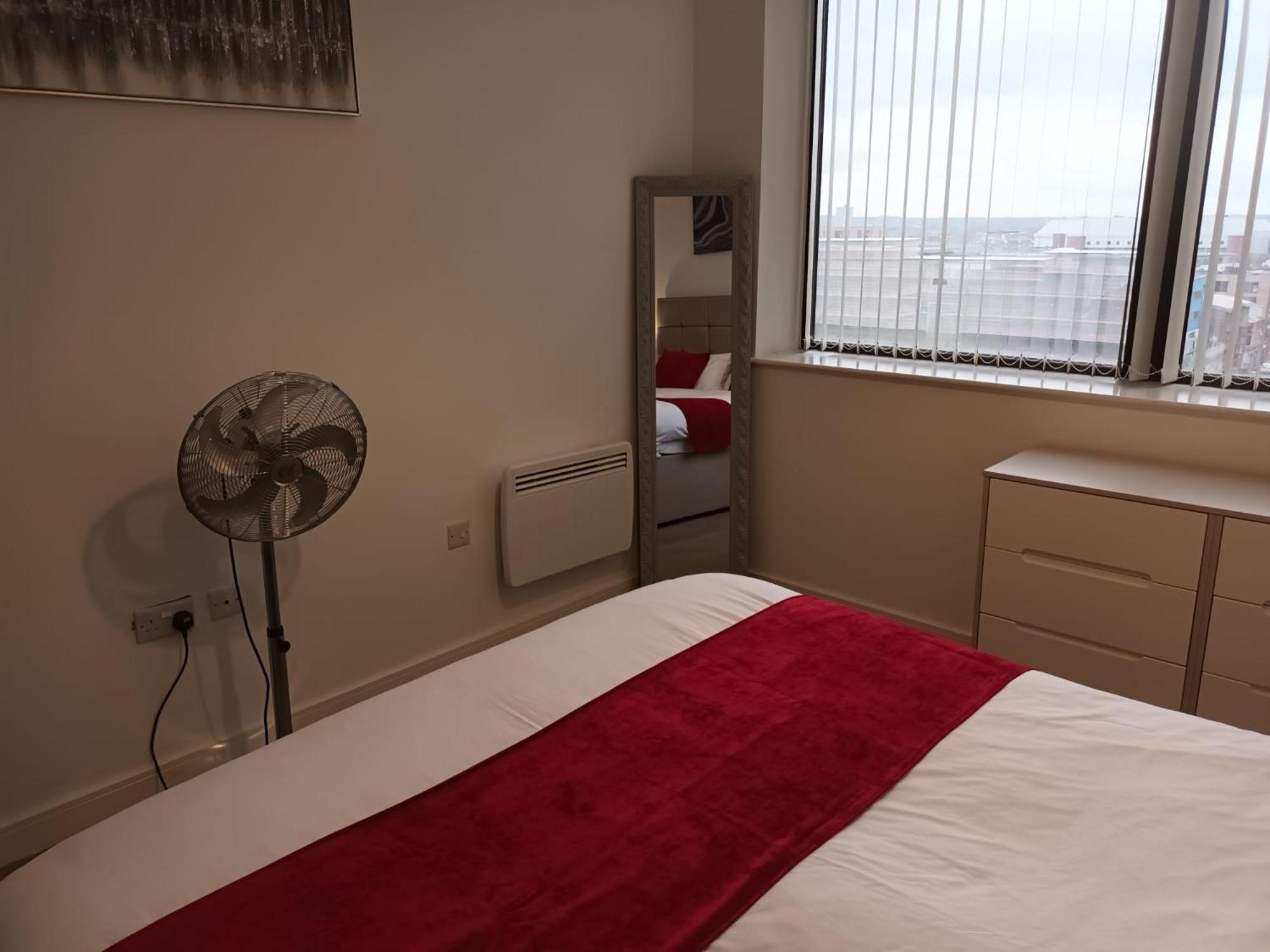 Central Birmingham Apartment - Broad Street 外观 照片